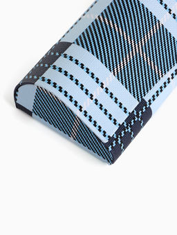 Футляр для очков на магните, в клетку, размер 16×6×3.3 см, голубой