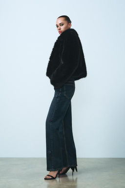 FAUX FUR SHORT COAT - Zara фото 12