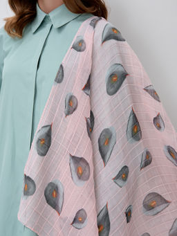 ХЛОПОК ВИСКОЗА Большой, мягкий, двусторонний палантин c принтом.