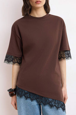 Kahverengi Regular/Normal Kal?p Dantelli Dusuk Kol K?sa Kollu Soft Touch Orme T-Shirt TWOSS26TS00196 - Trendyolmilla фото 3