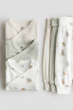 Conjunto de 3 bodies y 3 pantalones