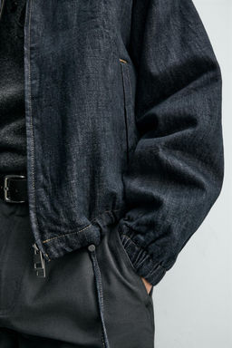 DENIM JACKET WITH CONTRAST COLLAR - Zara фото 6