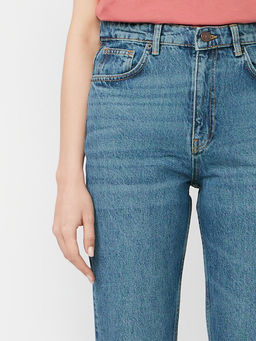 Женские джинсы WENDY мом / Lee Cooper