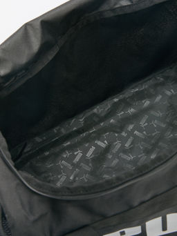 Спортивная сумка PUMA PUMA CHALLENGER Small Sports Bag Артикул 4301796, черный - Gerard henon фото 5