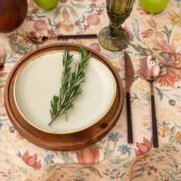 Скатерть Этель Floral pattern, d=219 см с ГМВО, 100% хлопок, саржа 190 г/м?