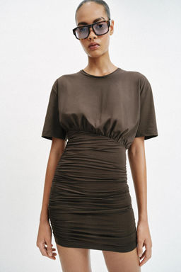 VESTIDO CORTO DRAPEADO / Khaki oscuro - Zara фото 2