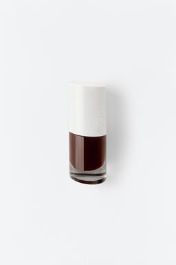 NAIL VARNISH