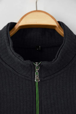 Siyah Regular/Normal Kesim Dokulu Etiket Detayl? Fermuarl? Sweatshirt TMNAW26SW00062 - Trendyolmilla фото 33