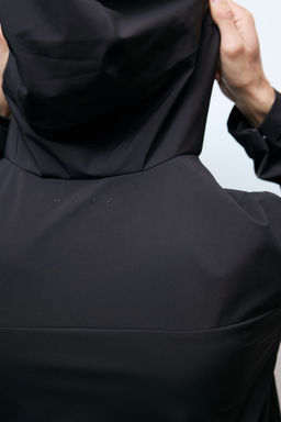 Chaqueta de deporte con StormMove - H&m фото 7