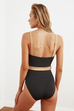 TRENDYOLMILLA Siyah Kemerli Colour Block Regular Mayo TBESS21MA0221  фото 4