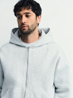 Худи relax fit на молнии / Zarina