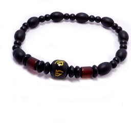 Браслет оберег для привлечения счастья и удачи