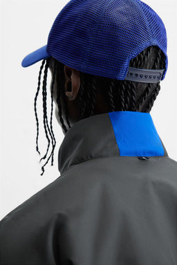 CAP WITH CONTRAST EMBROIDERY - Zara фото 3