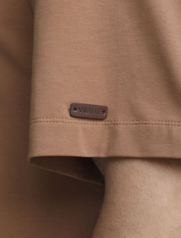 Свободная футболка с авторским принтом