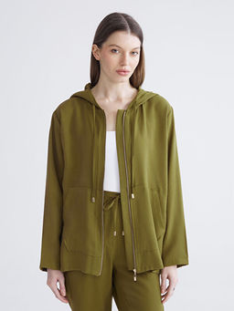 Kap??onlu Kad?n H?rka