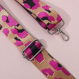 Ручка для сумки «Розовый леопард», стропа, с карабинами, 139±3×3.8 см, ярко-розовая