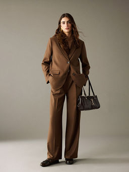 Beli Kemerli Geni? Pa?a Kad?n Pantolon