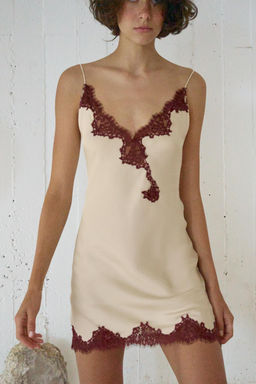 VESTIDO LENCERO SATINADO ENCAJE / Blanco - Zara фото 4