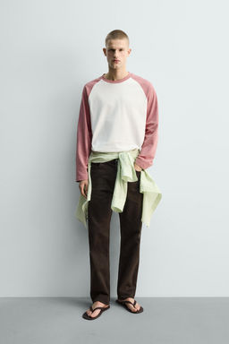 CAMISETA COLOR BLOCK / Blanco / Rosa