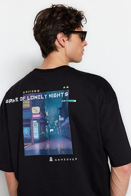 Siyah Oversize/Geni_ Kesim K_sa Kol Game Over S_rt Bask_l_ %100 Pamuk T-Shirt TMNSS23TS00247