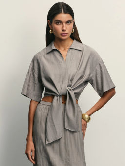 Блузка из вискозы с завязками / Zarina