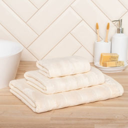 Полотенце махровое Этель Bamboo Milk 70х130 см, 70% хл, 30% бамбук, 450гр/м2