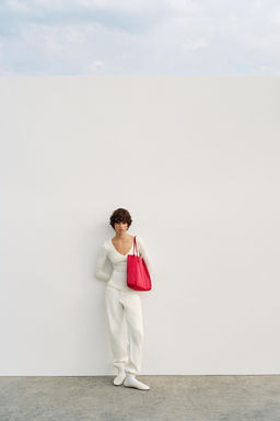 BOLSO SHOPPER SAT?N / Rojo