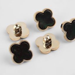 Цена за 3 шт. Набор пуговиц на ножке, 18 18 мм, 5 шт, цвет чёрный/золотой - Арт узор фото 2