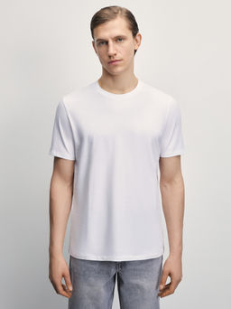 Футболка slim fit / Zarina фото 3