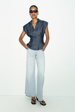 FITTED LINEN BLEND DARTED SHIRT