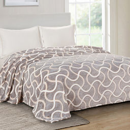 Плед/покрывало 180х200см "Переплетение", велсофт "Bamboo" набивной, полиэстер 100%, плотность 260г/м2, упаковка: 18х33см пояс бумажный, "Домашняя мода" (Россия)