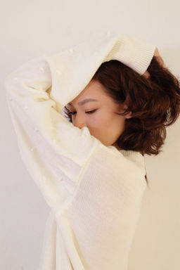 10670 Джемпер-туника с объёмными рукавами белый - Martichelli фото 6