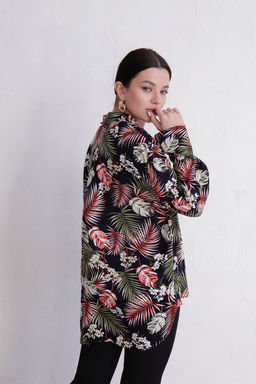 11655 Рубашка с тропическим принтом чёрная - Martichelli фото 6