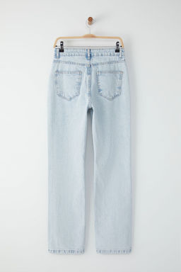 TRENDYOLMILLA Ac?k Mavi Y?rt?k Detayl? Normal Bel Wide Leg Jeans TWOSS25JE00221