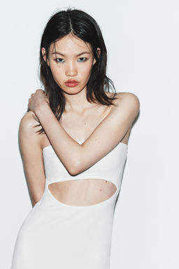 VESTIDO MIDI CUT OUT PUNTO STRETCH / Blanco - Zara фото 2