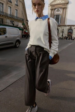 MID-WAIST TROUSERS WITH PLEATS AND ELASTICATED BACK
