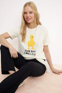 Ekru Bask?l? Regular/Normal Kal?p K?sa Kollu Tok %100 Pamuk Orme T-Shirt TWOSS26TS00091
