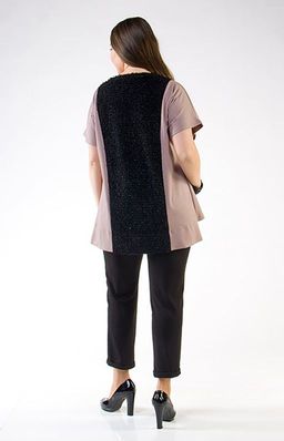 Изящный жилет-туника из комбинации двух тканей - серого джерси и великолепного фактурного черного трикотажа с блеском травка