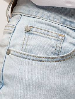 D54.085 Джинсы женские голубой