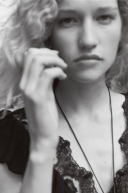 Top de lyocell con volantes - H&m фото 5