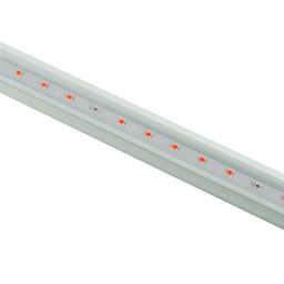 ULI-P43-35W/SPBX IP40 WHITE Светильник для растений светодиодный линейный, 1150мм, выкл. на корпусе. Алюминий. Спектр с дальним красным для рассады и досвечивания в период роста. TM Uniel