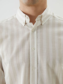 Regular Fit Uzun Kollu ?izgili Poplin Erkek G?mlek