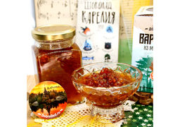 Варенье из Морошки баночка 300 г в коробочке с магнитиком