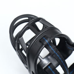 Намордник для собак №3 с трехсторонним ремешком, каучук, ДН 8 см, ОМ 28 см, чёрный - Пижон фото 5