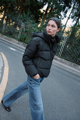 SHORT WATER-REPELLENT AND WINDPROOF HOODED ANORAK - Zara фото 8