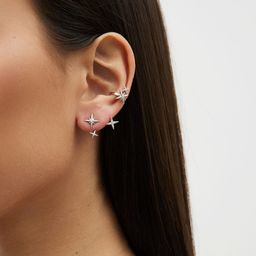 Серебряный кафф звезда с фианитами Isida