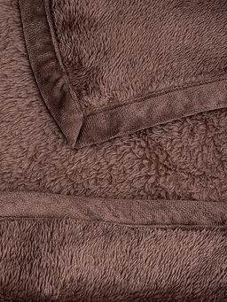 Плед плюшевый 150x200 темно-коричневый - Denastia фото 2