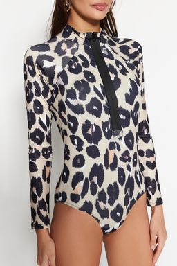TRENDYOLMILLA Leopar Desenli Yuzucu Fermuarl? Uzun Kollu Regular Mayo TBESS21MA0215  фото 3
