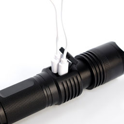 Фонарь аккумуляторный, 10 Вт, 3500 мАч, P70, USB, zoom, 15.5 х 3.9 х 3.2 см - Simaland фото 4