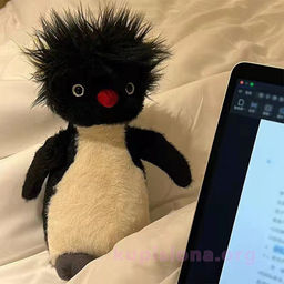 Мягкая игрушка Shocked penguin